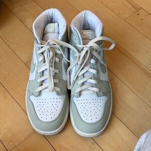 Nike High-Top Sneakers in White and Light Green